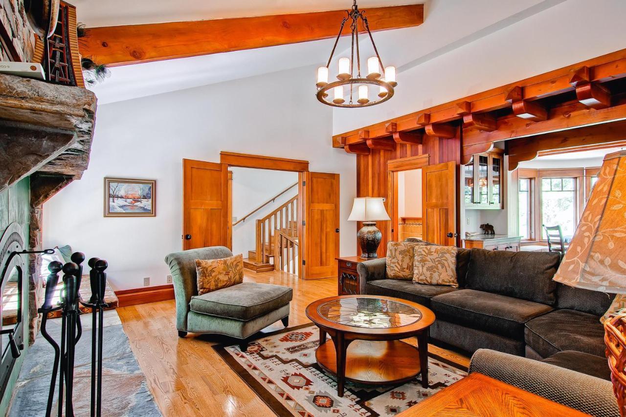 Ahwahnichi Lodge Yosemite West Extérieur photo