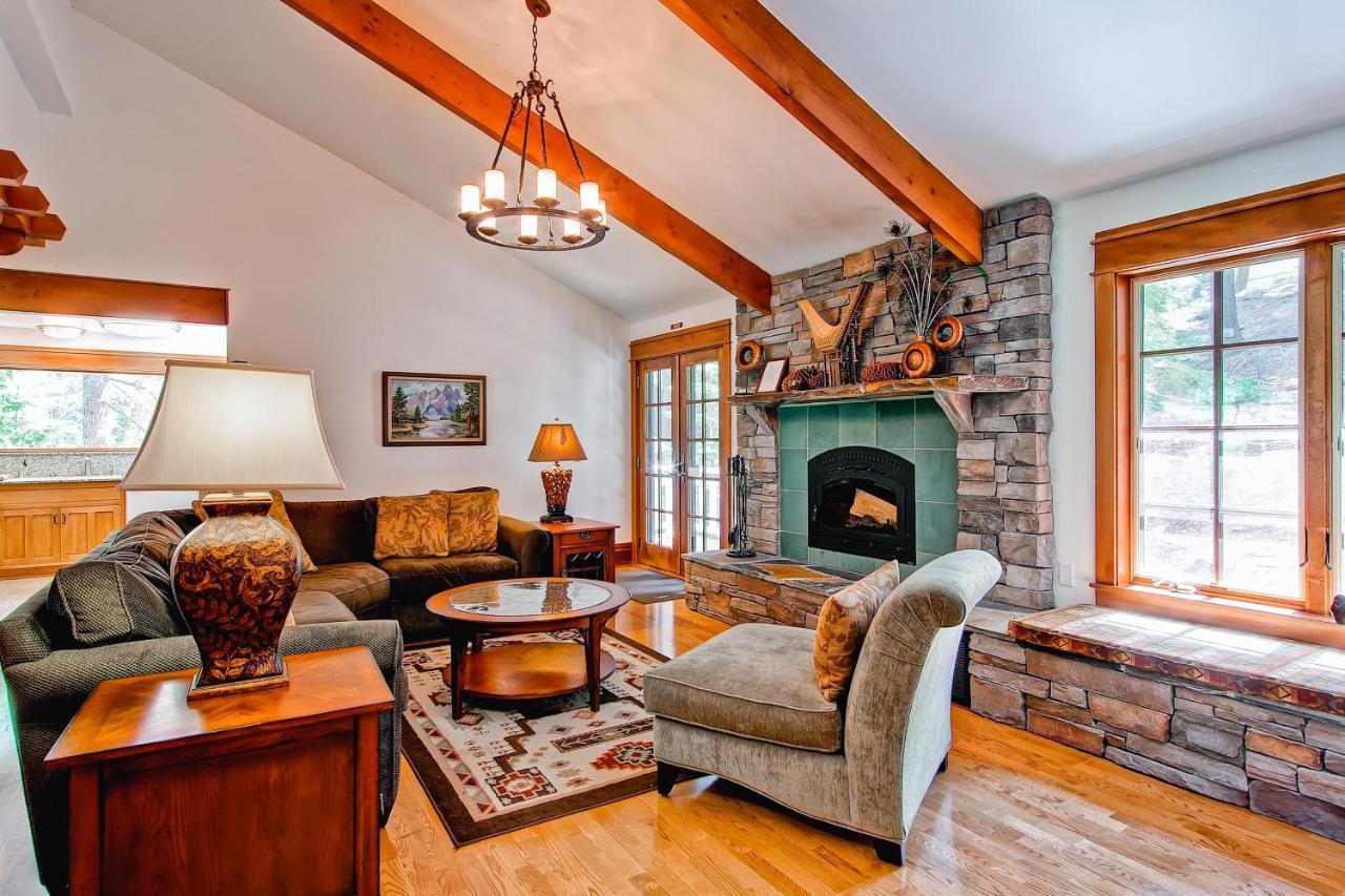Ahwahnichi Lodge Yosemite West Extérieur photo